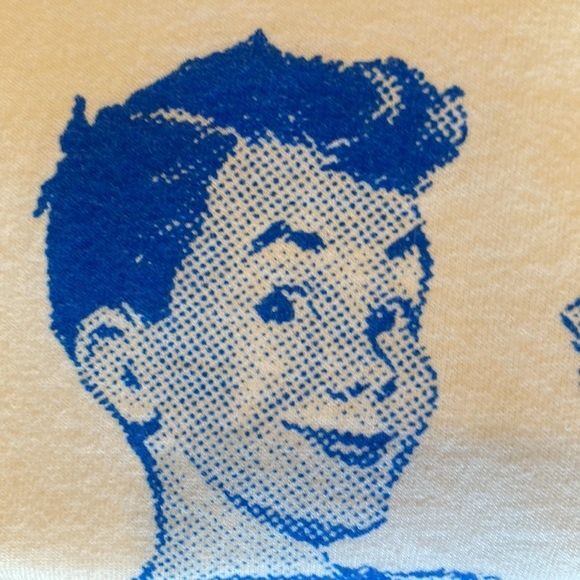 24 hour fitness Vintage inspired 1990s unisex T-shirt 100% cotton size medium - Picture 9 of 10